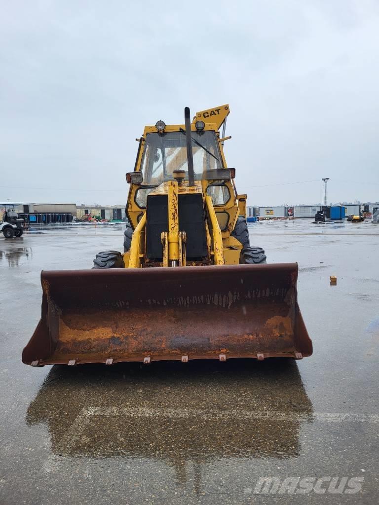 CAT 428 428 Rovokopači