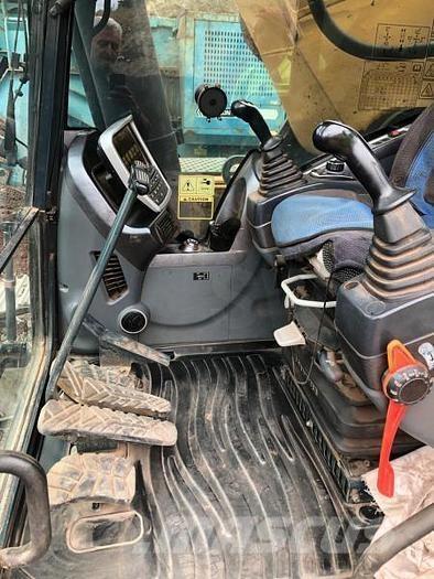 Hyundai HX520L Bageri guseničari