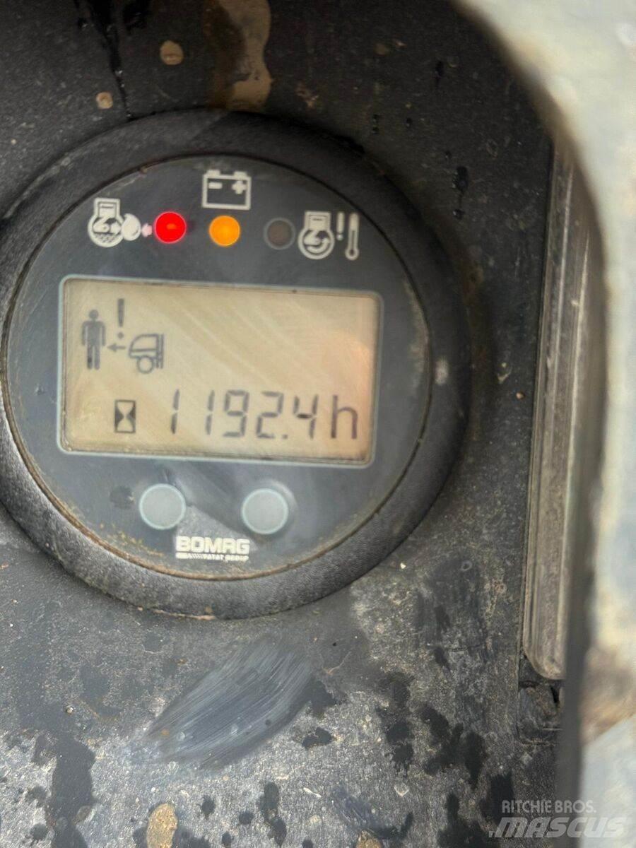 Bomag  Nabijači zemlje
