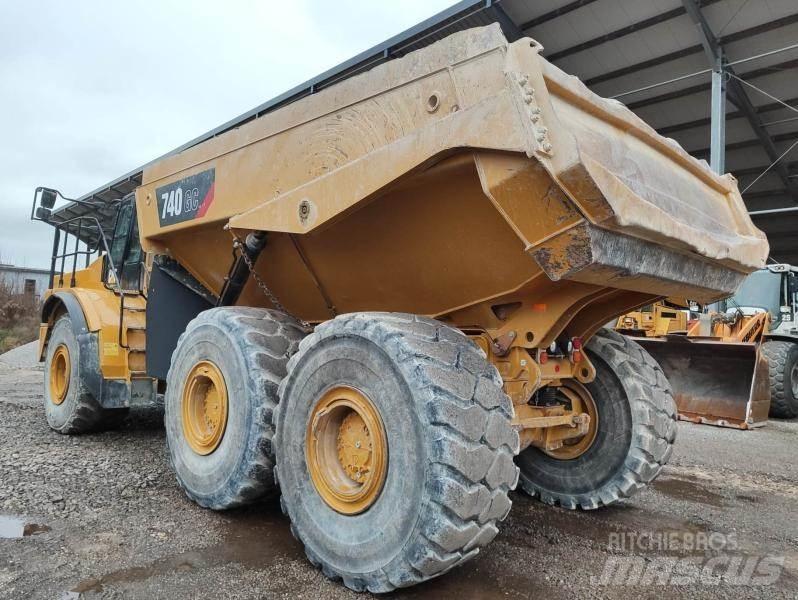 CAT 740GC Zglobni damperi