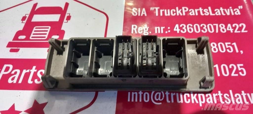 Volvo FH 12.   20372024 Kabine i unutrašnjost