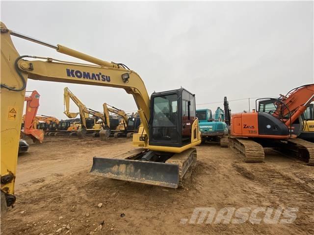 Komatsu pc70-8 Bageri guseničari
