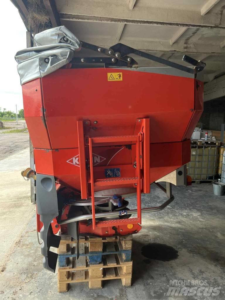 Kuhn 40.1W Rasturači mineralnog đubriva