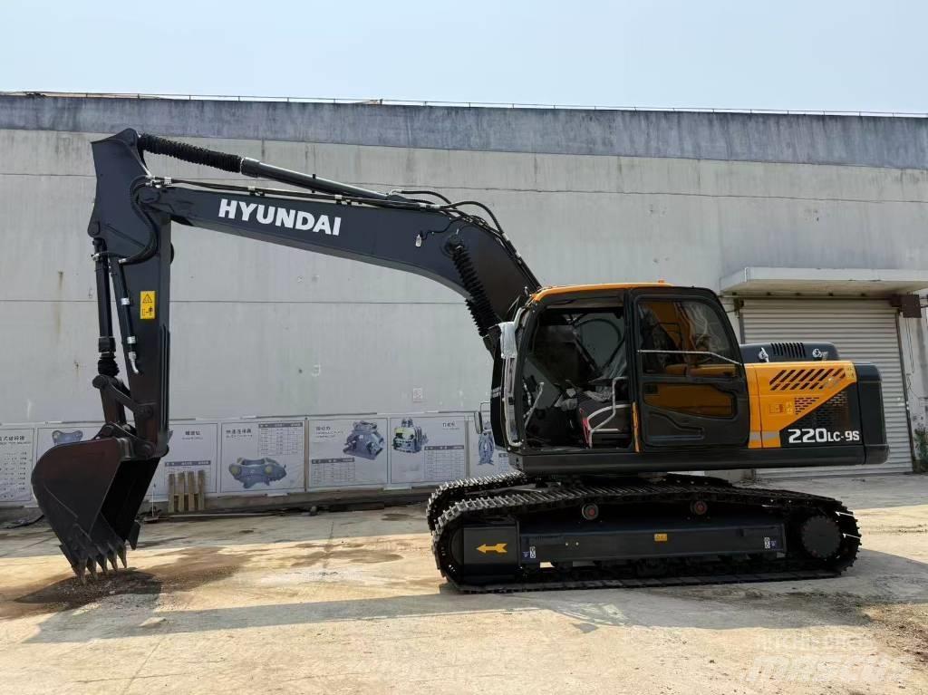 Hyundai R220LC-9S Midi bageri 7t – 12t