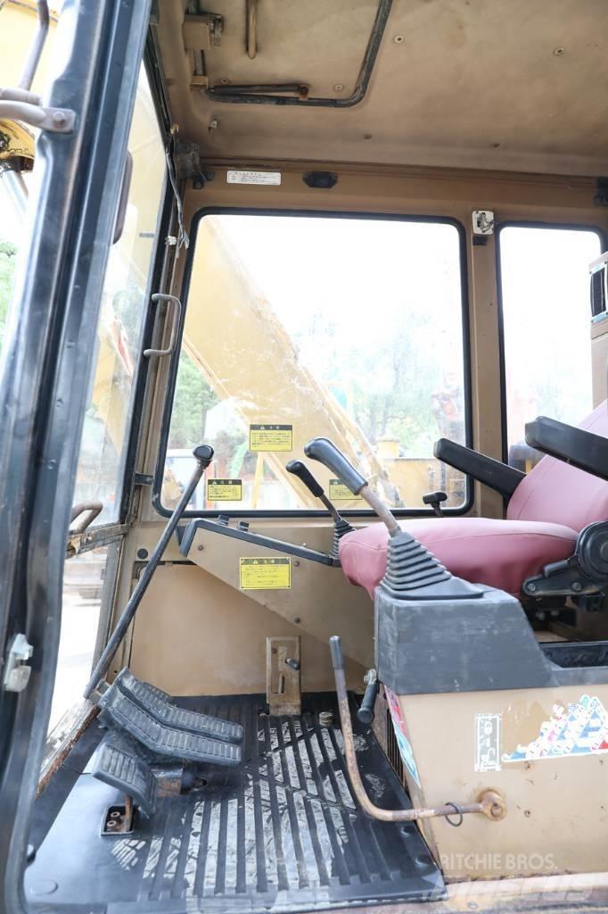 CAT E 70 B Mini bageri < 7t