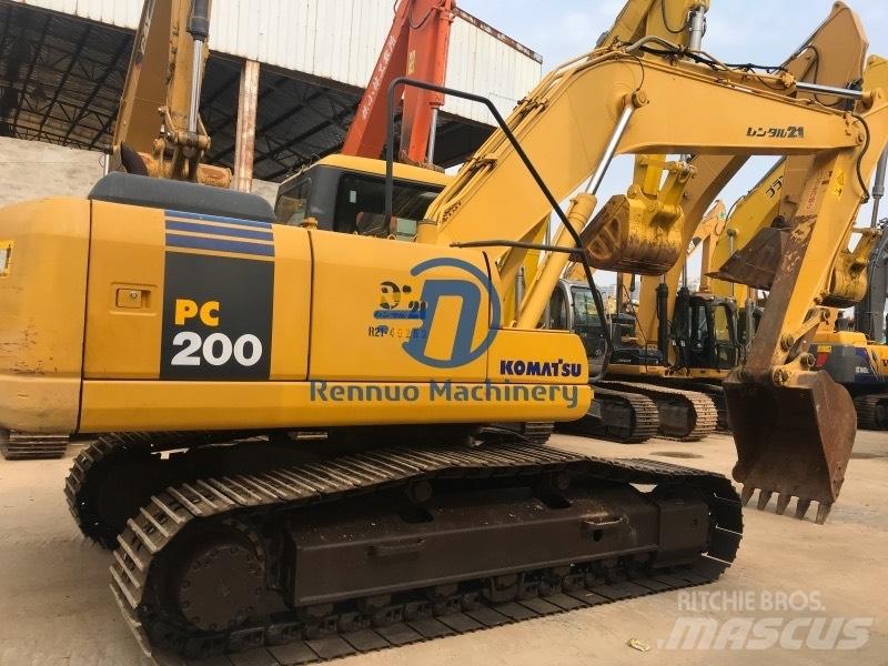 Komatsu PC200-7 Bageri guseničari