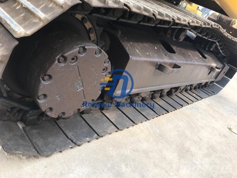 Komatsu PC200-7 Bageri guseničari