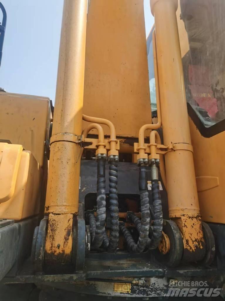 Hyundai R210W-9 Bageri točkaši