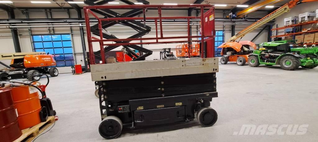 JLG 2630 ES Makazaste platforme