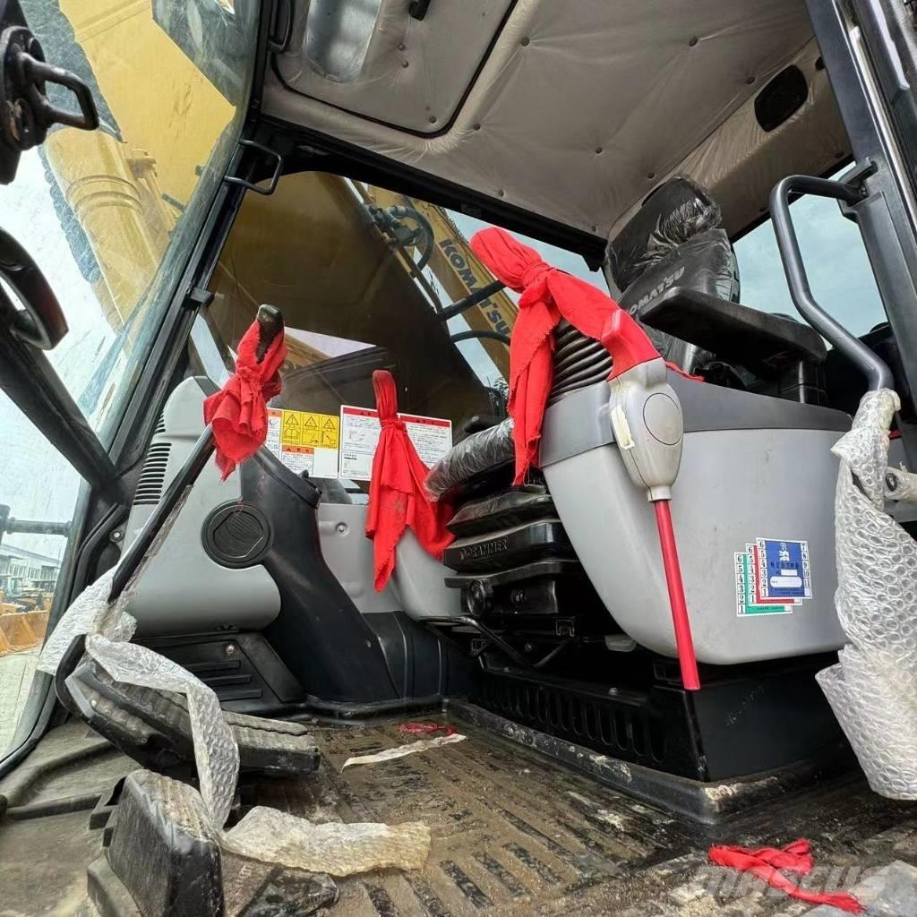 Komatsu PC 220-8 Bageri guseničari