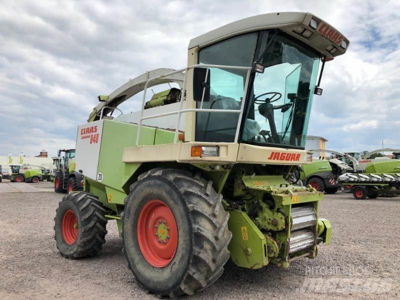 CLAAS JAGUAR 840 Mašine za stočnu hranu sa sopstvenim pogonom