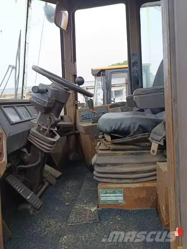 CAT 950 F Utovarivači na točkove