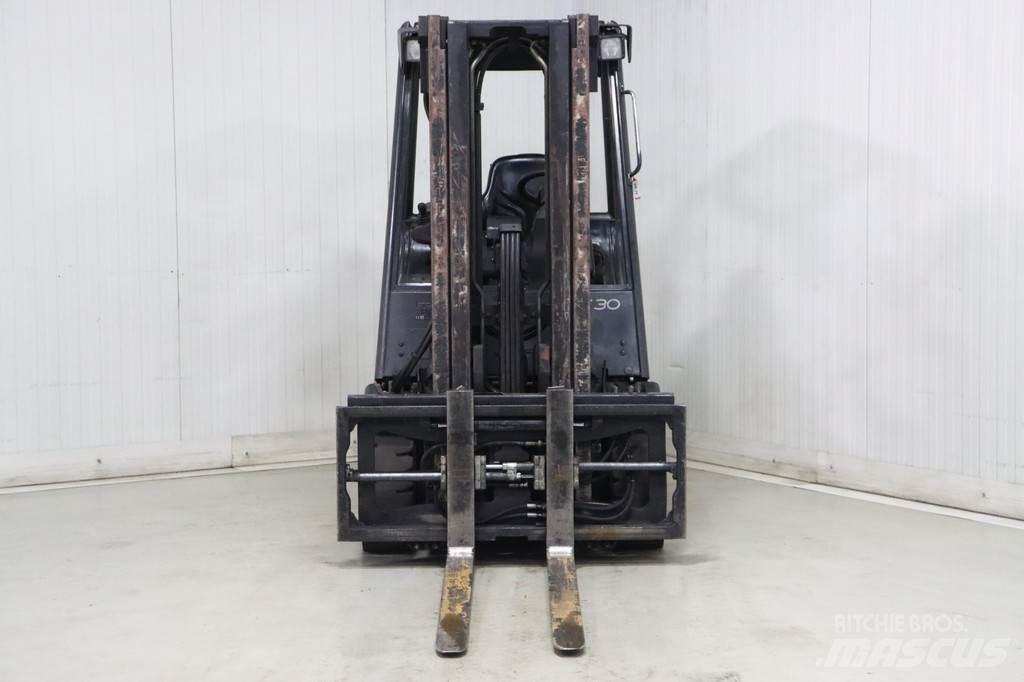 Linde E30-02 Električni viljuškari