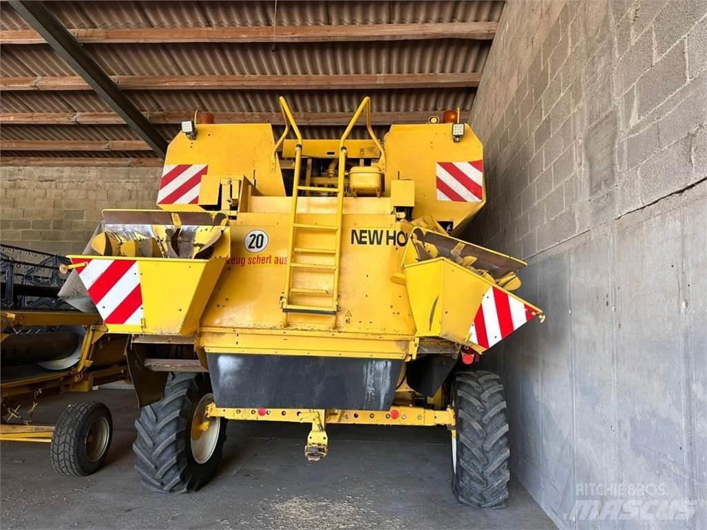 New Holland TF 76 Kombajni