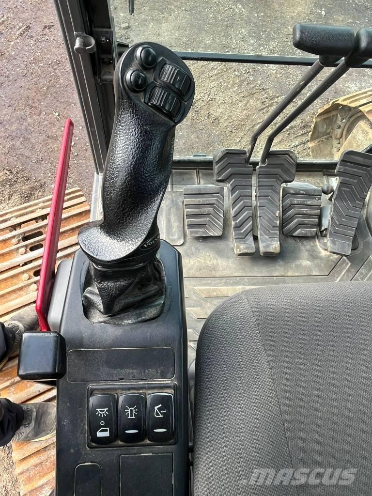 Volvo ECR 235 EL Bageri guseničari