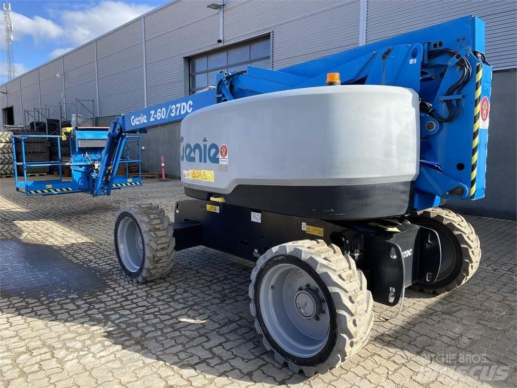 Genie Z60/37 DC Zglobne podizne platforme