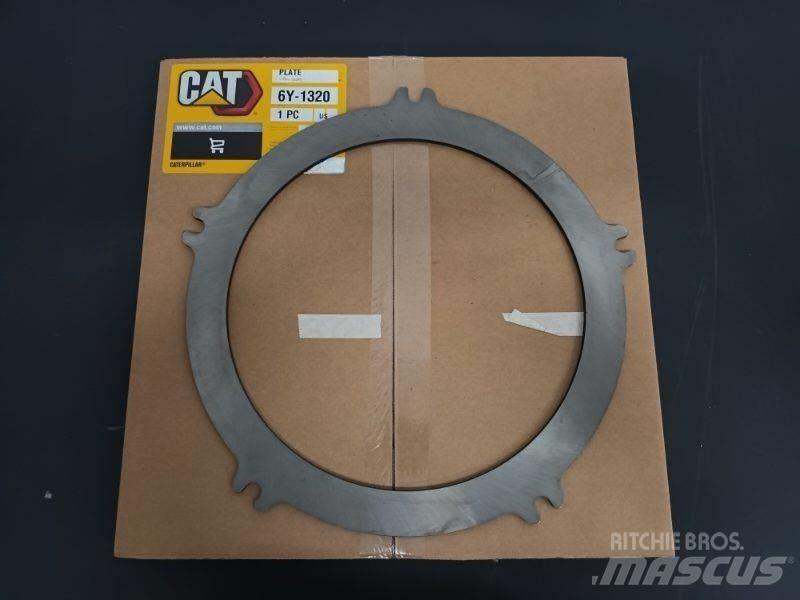 CAT PLATE 6Y-1320 Šasija i vešenje