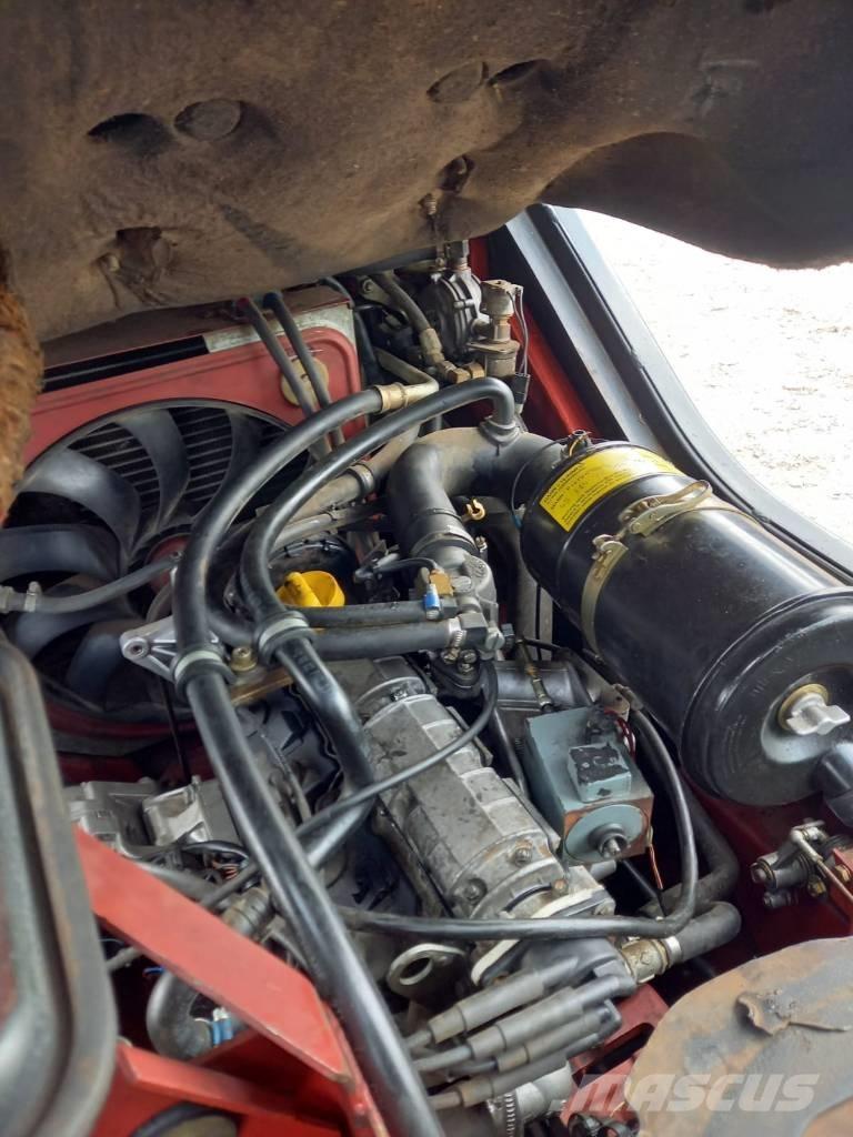 Linde H 25 T -3 Plinski viljuškari