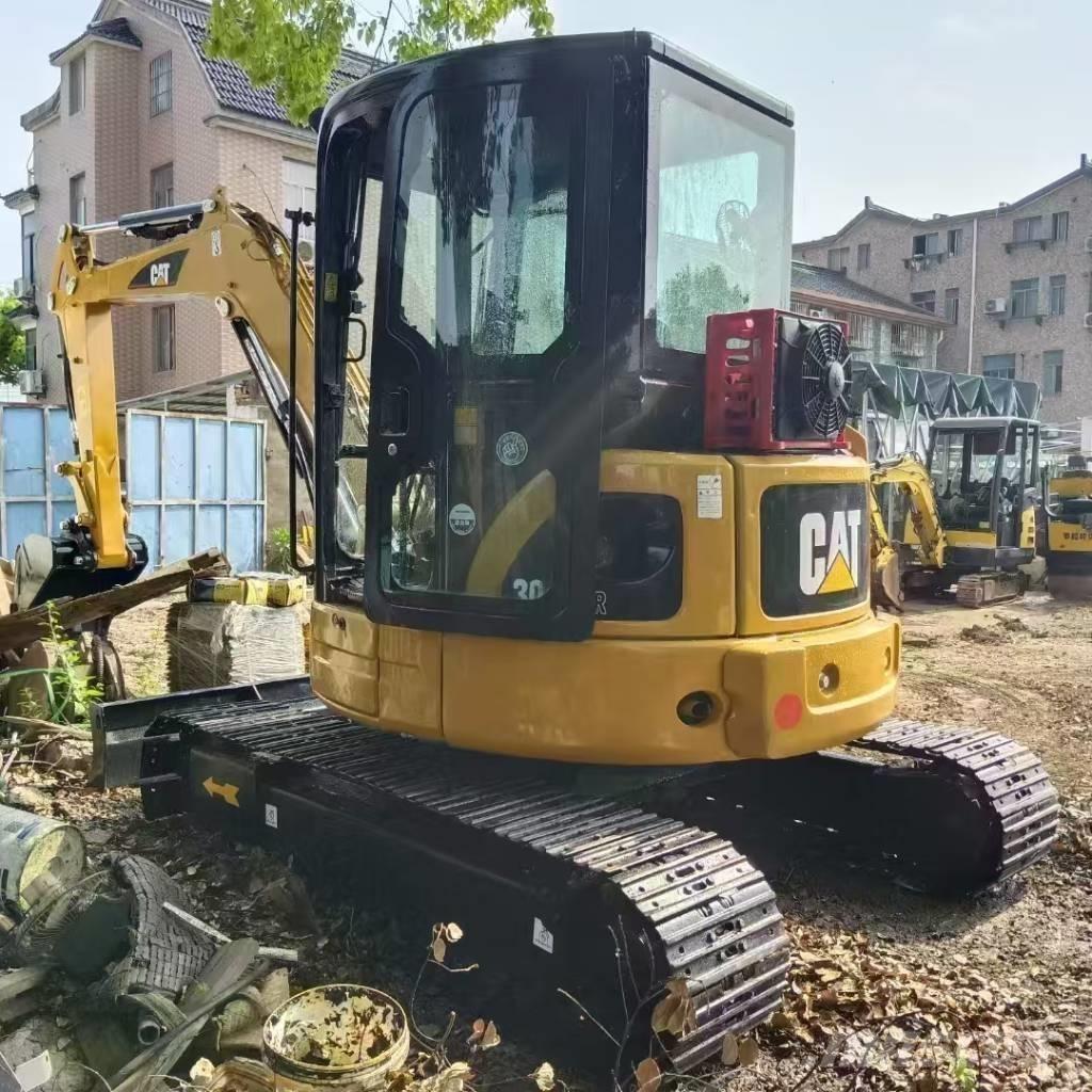 CAT 304CR Mini bageri < 7t