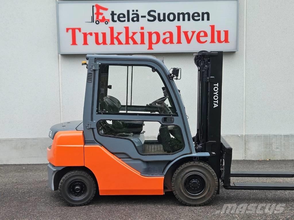 Toyota 02-8 FDF 25 Dizelski viljuškari