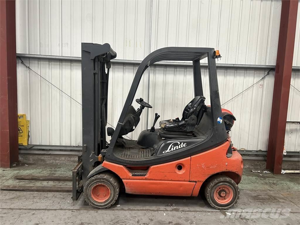 Linde H20T-03 Plinski viljuškari