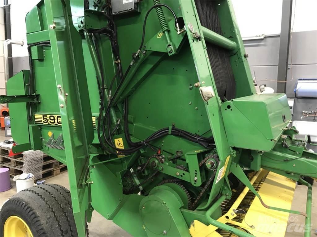 John Deere 590 Prese/balirke za četvrtaste bale