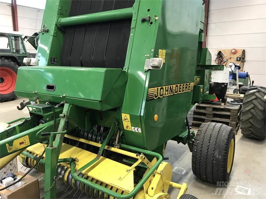 John Deere 590 Prese/balirke za četvrtaste bale