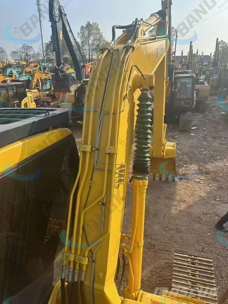 Komatsu PC 130 Bageri guseničari