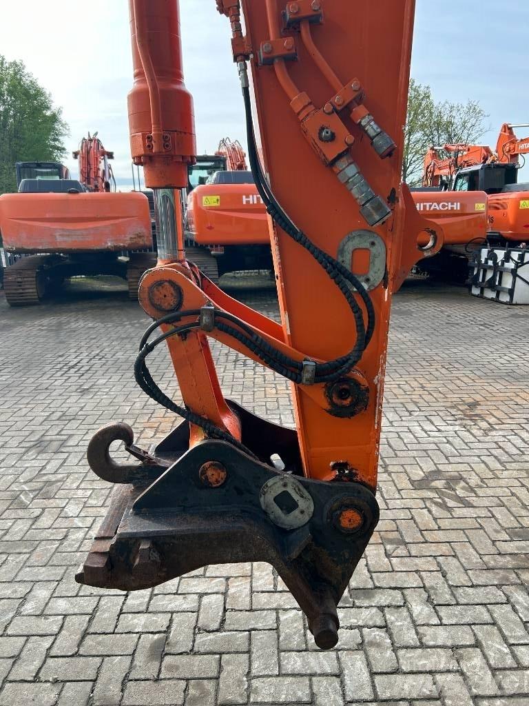 Hitachi ZX 140 W-3 Bageri točkaši