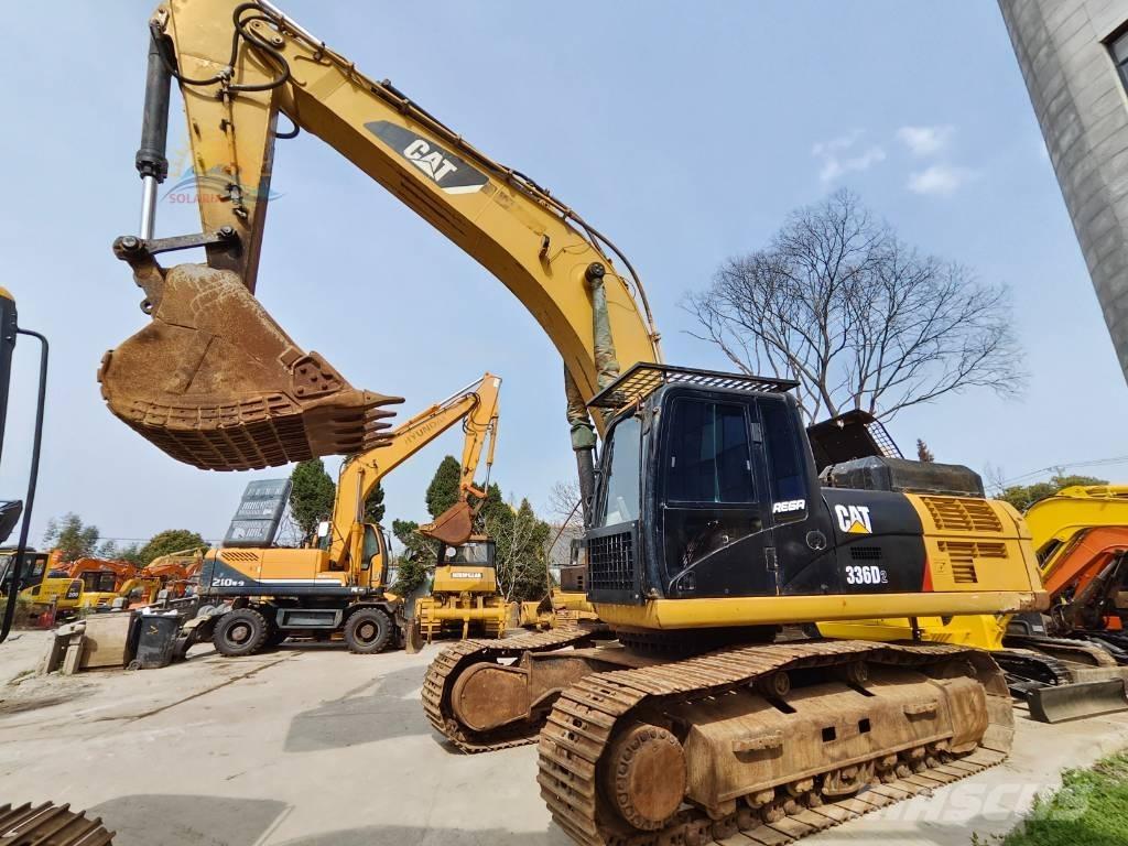 CAT 336D2 Bageri guseničari