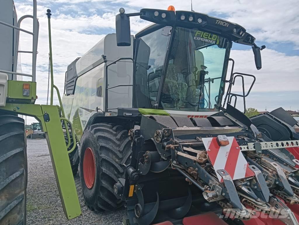 CLAAS TRION 750 Kombajni