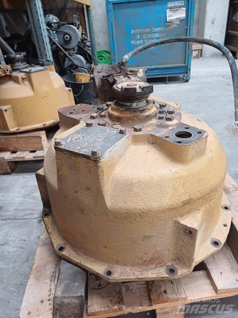 CAT 988 B Transmisija