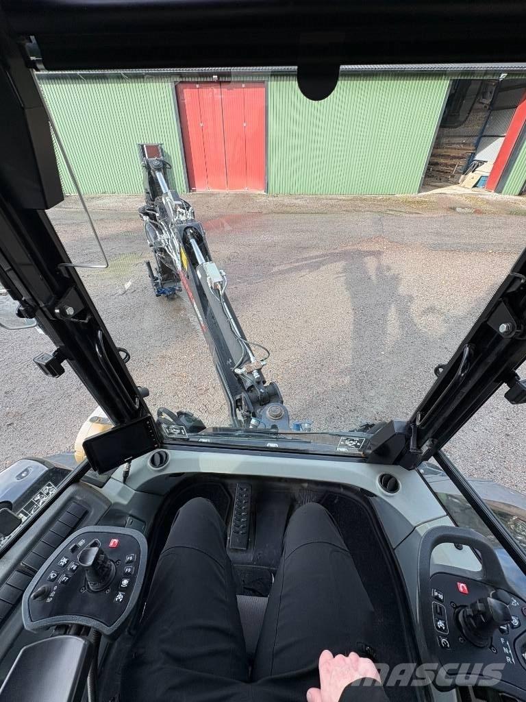 Huddig 1260 D Backhoe loaders
