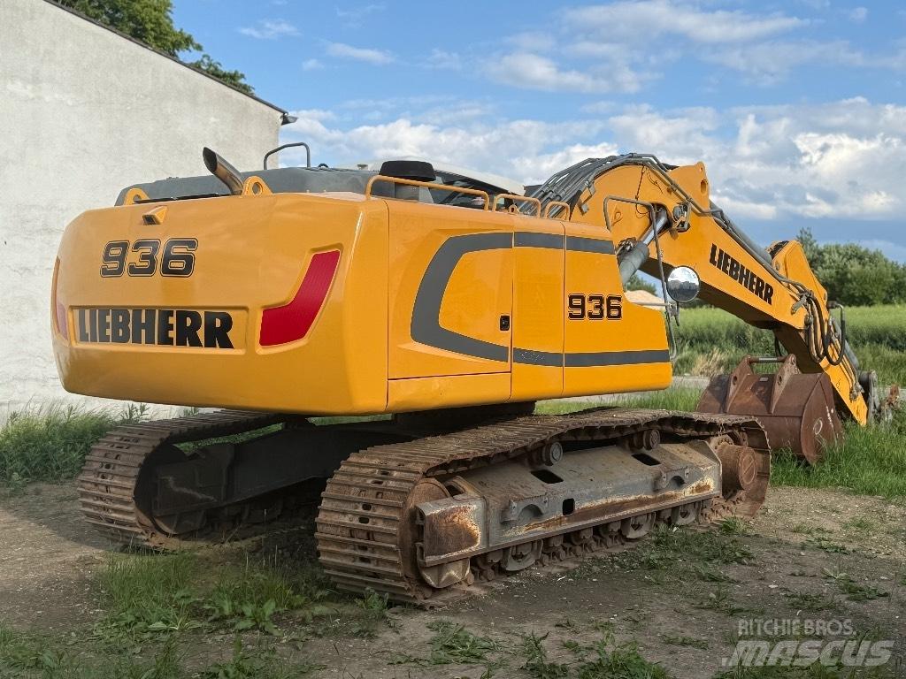 Liebherr R 936 LC Bageri guseničari