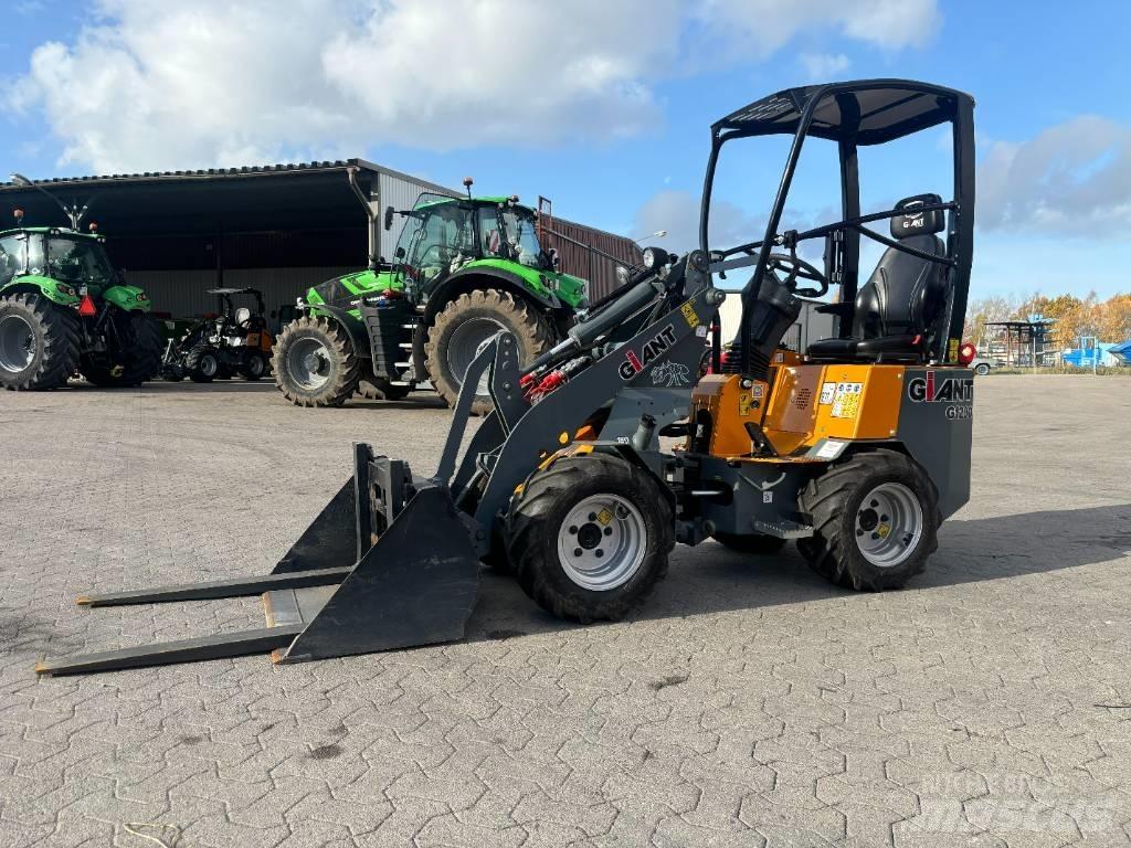 GiANT G 1200 Skid steer mini utovarivači
