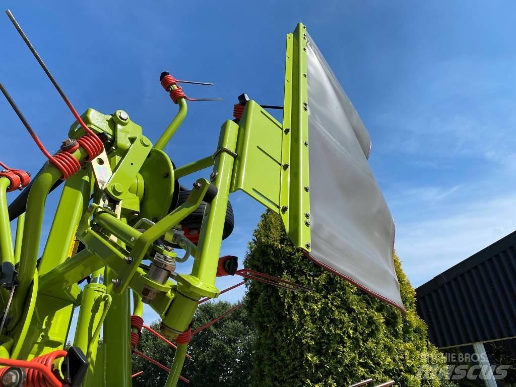 CLAAS Volto 900 Okretači i sakupljači sena