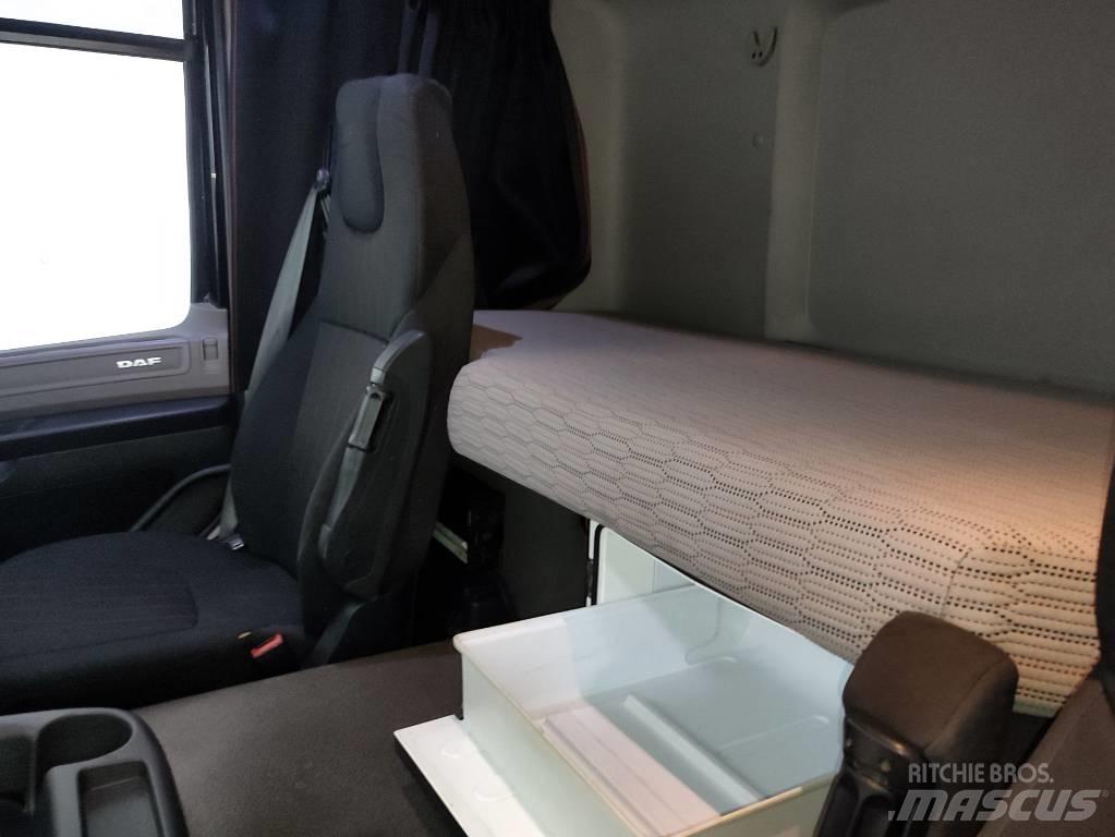 DAF CF 370 FA Kamioni sa ciradom