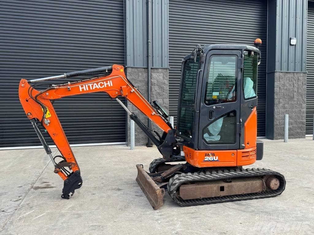 Hitachi ZX 26 U-6 cr Mini bageri < 7t