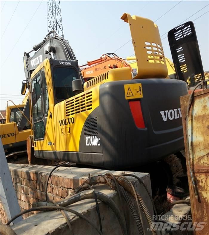 Volvo EC 240 B LC Bageri guseničari