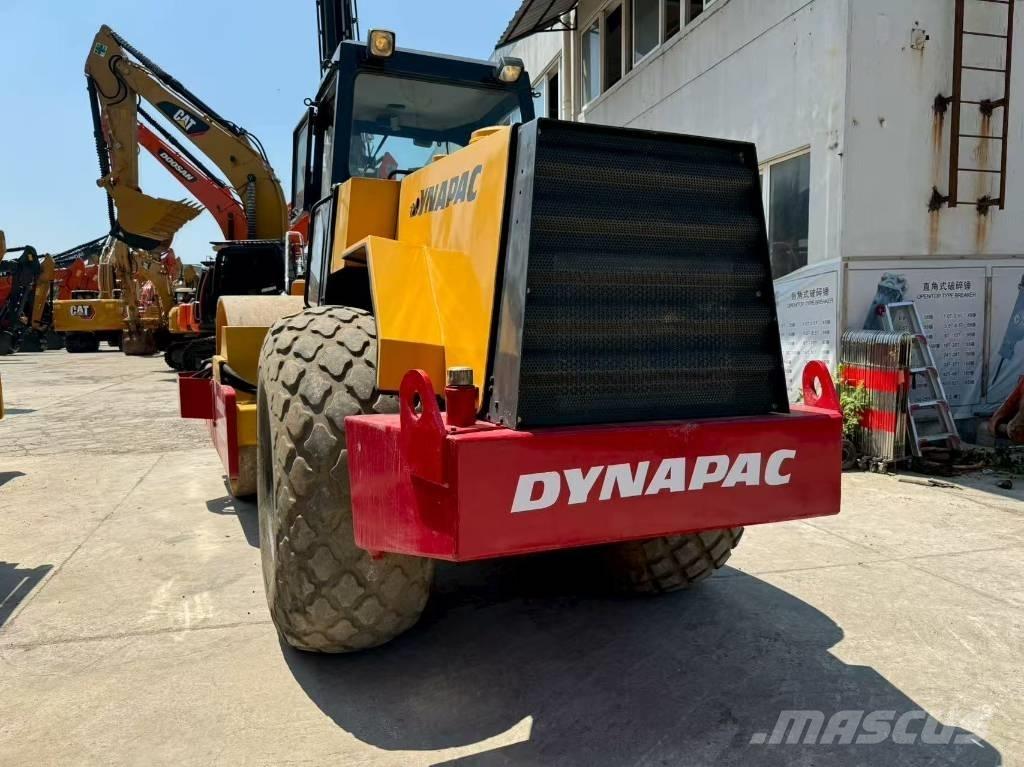 Dynapac CA 30 D Valjci sa jednim bubnjem