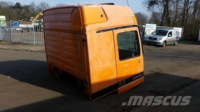 Mercedes-Benz 2540 Ostale kargo komponente