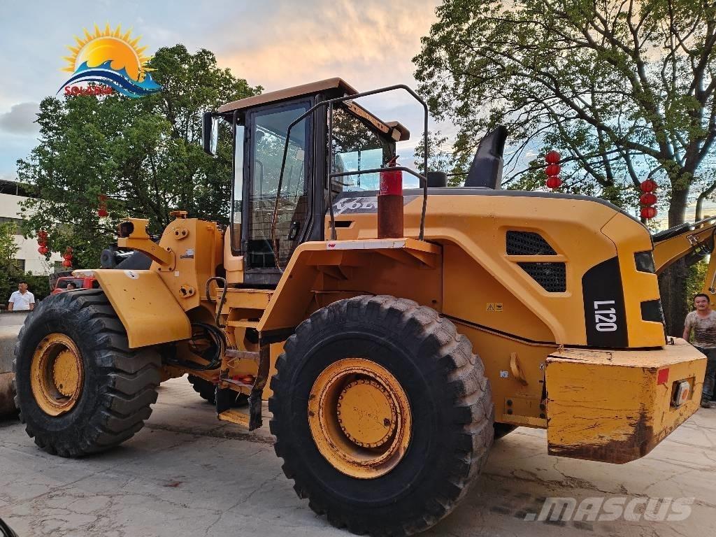 Volvo L 120 Utovarivači na točkove
