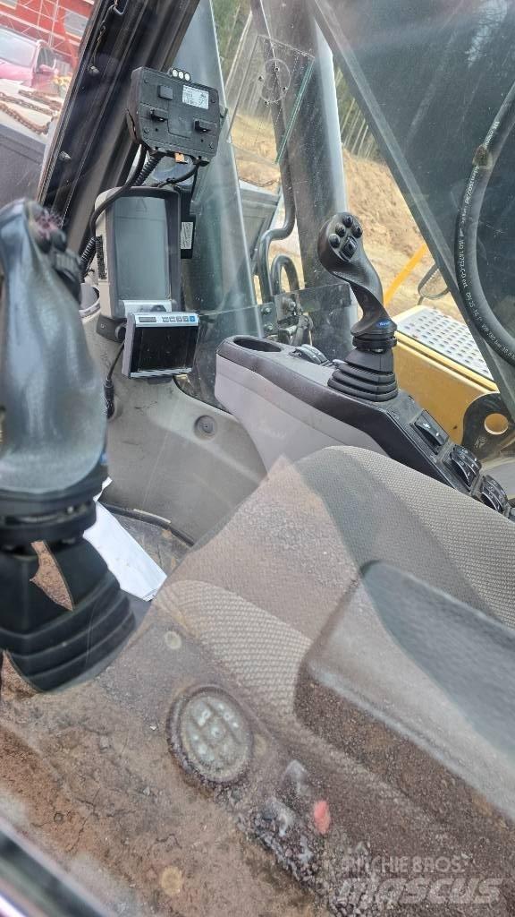 Volvo EC 250 D L Bageri guseničari