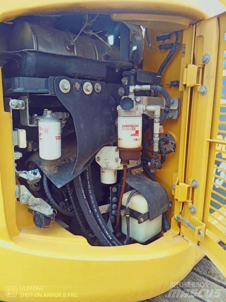 Komatsu PC 138 US-11 Bageri guseničari