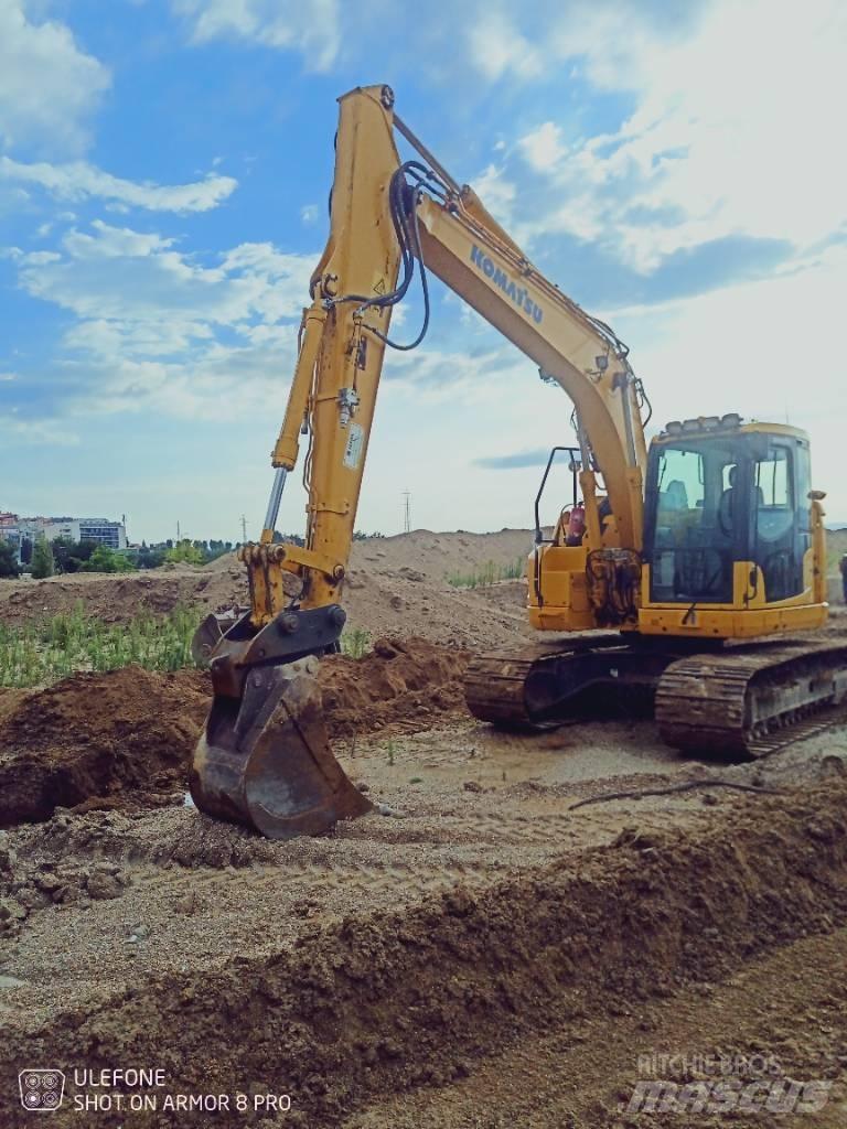 Komatsu PC 138 US-11 Bageri guseničari