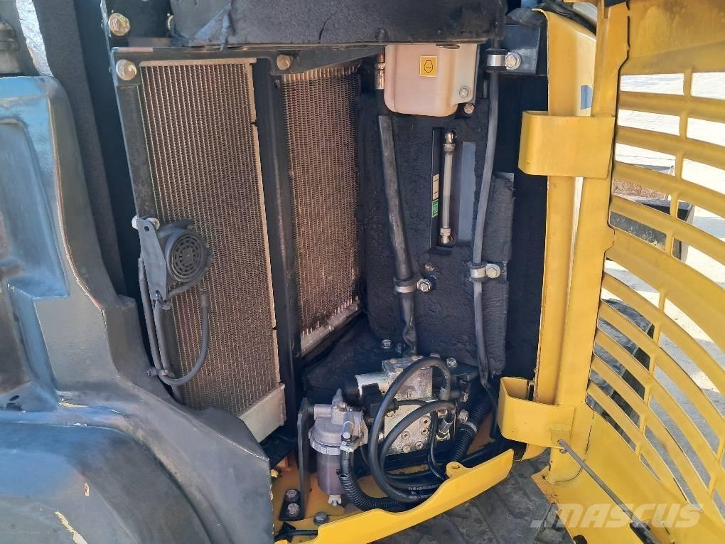 Komatsu PC50MR-2 Mini bageri < 7t