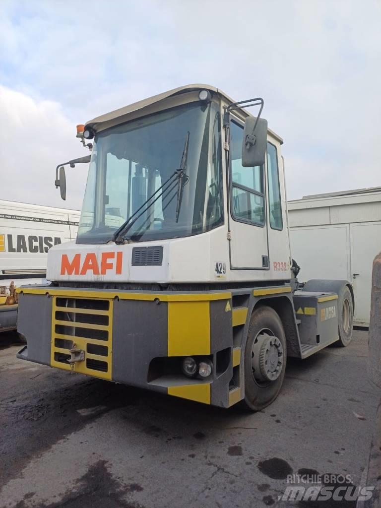 Mafi R332 Terminalni tegljači