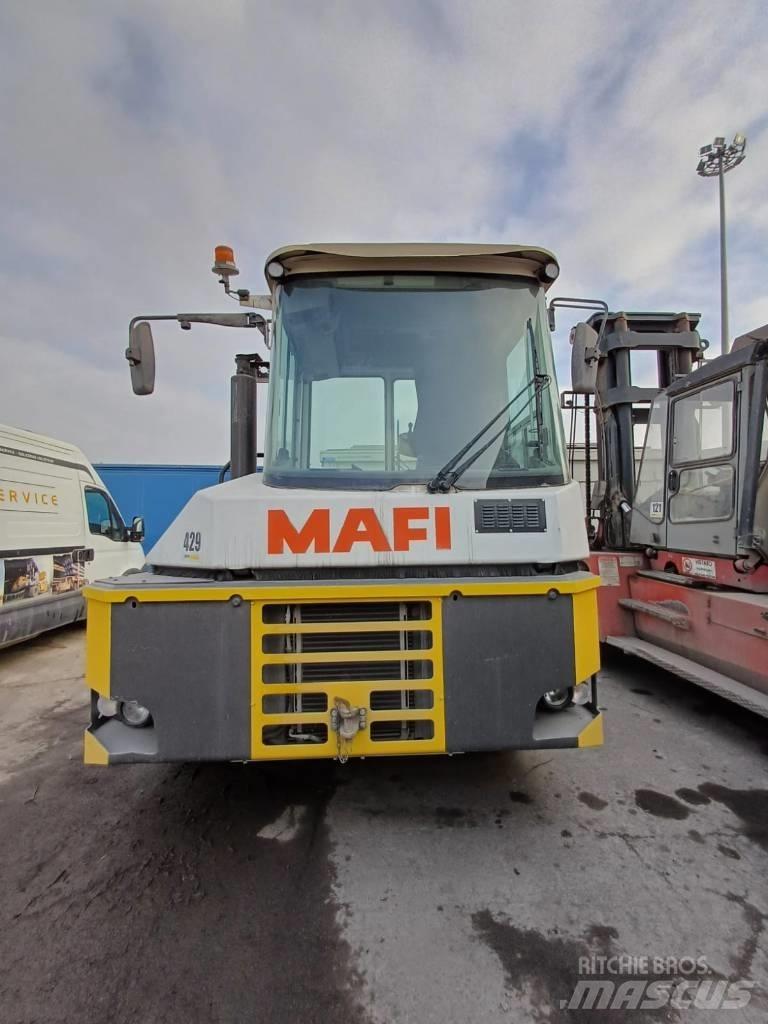Mafi R332 Terminalni tegljači