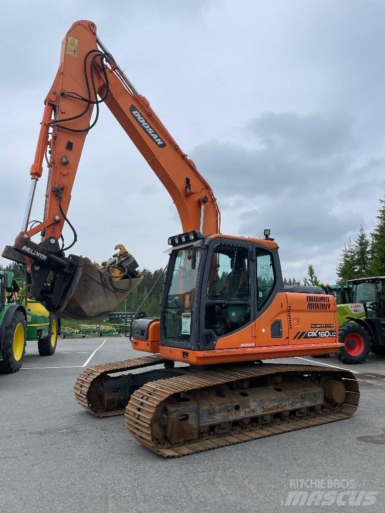 Doosan DX 160 Bageri guseničari