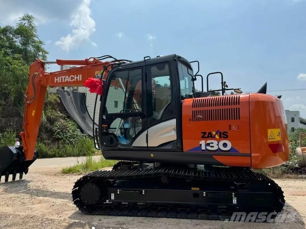 Hitachi ZX 130-6 Bageri guseničari